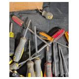 Assorted Screwdrivers - Flathead & Phillips, Mixed Sizes