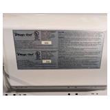 Magic Chef MCM990ST Microwave Oven - 120V Countertop