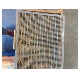 Beekeeping Equipment Set: 4 Hive Boxes, Smoker, 10 Frames, Gloves, Beekeeping for Dummies