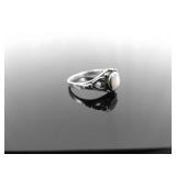 .925 Sterling Silver Inlayed Pearl Ring Size 4