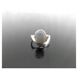 .925 Sterling Silver Inlayed Mother of Pearl Ring Size 6