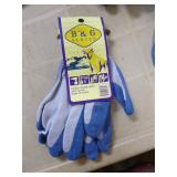 12 Pair of B&G Work Gloves