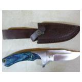 3 Hunting Knifes with Sheathes