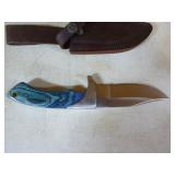 3 Hunting Knifes with Sheathes