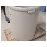 Red Wing 25-Gallon Stoneware Crock 25" x 19 1/2"