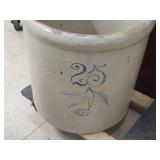 Red Wing Union Stoneware 25-Gallon Stoneware Crock / Birch Leaf pattern / 21" x 22"