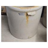 Red Wing 10-Gallon Stoneware Crock 16" x 16"