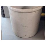 Red Wing 12-Gallon Stoneware Crock