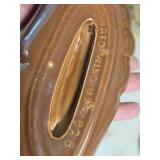 Vintage Red Wing #828 Ashtray