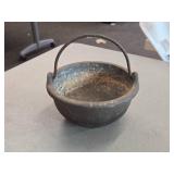 Vintage Cast Iron Cauldron / Smelting Pot with Handle and Spout 3 1/2" x 5"