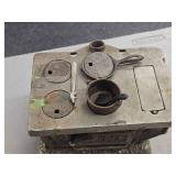 Vintage Cast Iron Cook Stove - Eva by Kenton Brand 8 1/2" x 5 1/2" x 5 1/2"