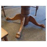 Vintage Clawfoot Wood Dining Table with (4) Wicker Seat Side Chairs