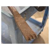 Wrecking Bar + Splitting Maul