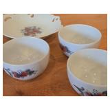 Lot of (5) Porcelain Bowls by Villeroy & Boch / Floral Design (on outside) / 3-1/2" x 3-3/4" (x3) and 8"D x 1.5" (x2)