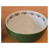 Lot of (3) Serving Bowls - Heart & Pine by Porsgrund (Norway) (green)