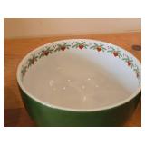 Lot of (3) Serving Bowls - Heart & Pine by Porsgrund (Norway) (green)