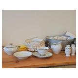 Fine China Wedding Band Dishware Set by Celebrity (Hawaii) - Creamer, Salt and Pepper Shakers, Tea Cups (x8),  Saucers (x7), Sugar Bowl with Lid, Fruit Bowls (x6)