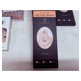 MM1. Press on Nails & Gel Nail Wraps