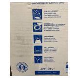 Bemis Affinity Round Toilet Seat - 16.5 in / 42 cm - Whisper-Close