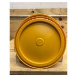 Encore Plastics Easy-Off Lid for 5-Gallon Pail, 12.12" MSRP $9.95 Each ( lot of 22 lids)