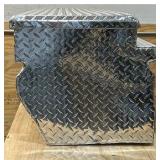 Northern Tool + Equipment Truck Toolbox, 47.75in. x 15.75in. x 20in. x 18in., Aluminum, Diamond Plate, Pull Handle Latches #41887 Msrp $369.99