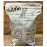 intune bird feed lot of 2
