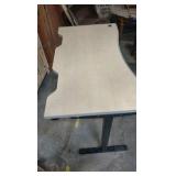 standing table