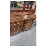 dresser with hutch