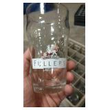 TRAEX GLASS RACKS WITH GLASSES