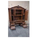 Michael Amini signature piece