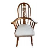 Oak Round Dining Table with 1 Leaf & 6 Vintage Chairs