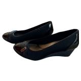 Time & Tru Black Shoes - Women