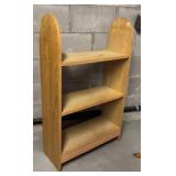 LG - Vintage Wooden Shelf