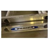 LG - Werner 24 ft Extension Ladder - Model DI224-2 - 225 lb Max Load, Type II