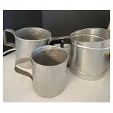 DR - Hamilton Beach Blender 14-Speed & Vintage Kitchenware Set - Glass Jar, Mugs & Bakeware