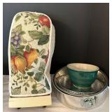 DR - Hamilton Beach Blender 14-Speed & Vintage Kitchenware Set - Glass Jar, Mugs & Bakeware