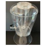 DR - Clear Acrylic Beverage Dispenser with Spigot - 19 in H