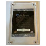 Barry Sanders /10000 1997 Donruss Legends of the Fall #2 Numbered 02127/10000 Football Card