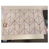 NEW MOHAWK HOME TANGIERS COLLECTION ACCENT RUG DIAMONDS