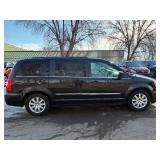 2016 CHRYSLER TOWN AND COUNTRY TOURING (NO RESERVE)