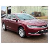2015 CHRYSLER 200 LIMITED *2 Owner | No Accidents Reported* (NO RESERVE)