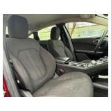 2015 CHRYSLER 200 LIMITED *2 Owner | No Accidents Reported* (NO RESERVE)