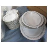 Style house china set...