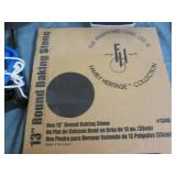 Kitchenware, Pampered Chef baking s...