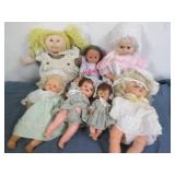 Lot of collector dolls...