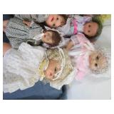 Lot of collector dolls...