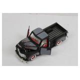 Chevrolet Pickup Die-Cast 1:24 Scale with Flame Graphics