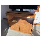 Oak Wood TV Stand 24x28x16 - Open Shelf & Cabinet Doors