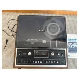 Akai GX-1820D Reel-To-Reel Tape Recorder - 4-Track Stereo Auto-Reverse Wood Cabinet