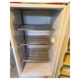 Gibson Budget Master Upright Freezer FV21M2 / FV16M2 - 16.0 cu ft
